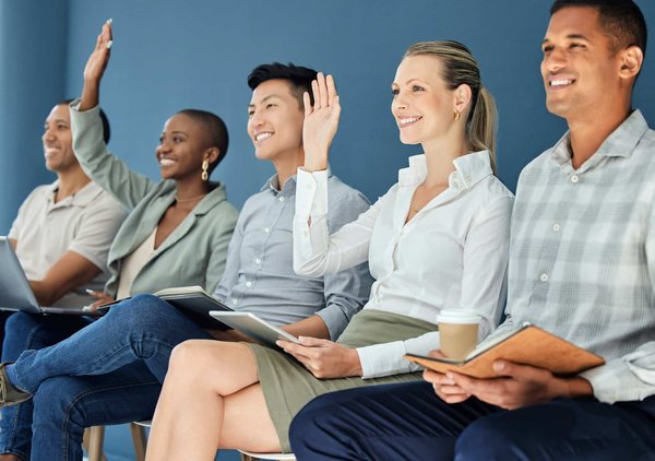 Comment les communautés locales peuvent-elles participer à la surveillance de la biodiversité dans les réserves naturelles ?